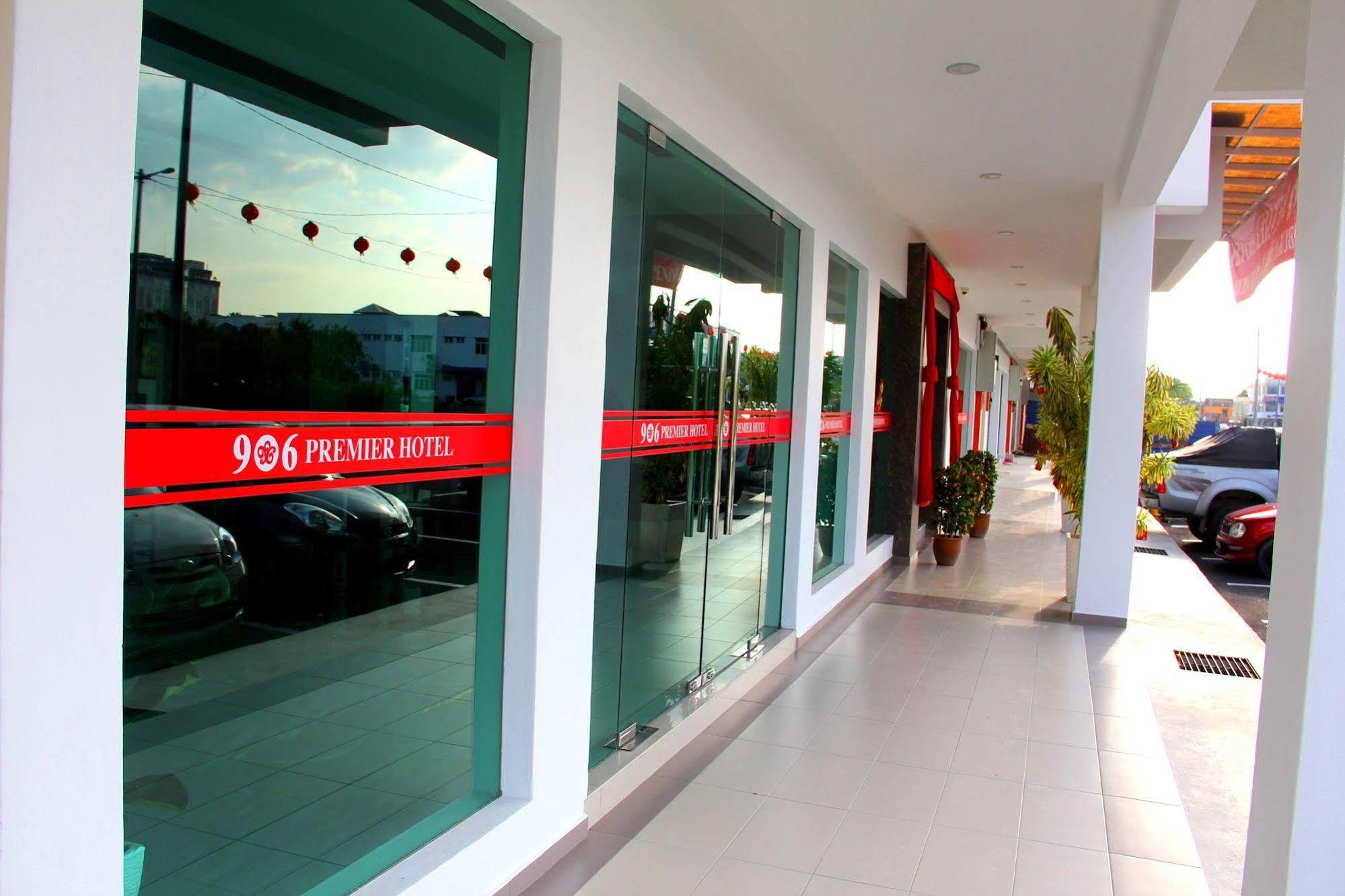 906 Premier Hotel Malacca Bagian luar foto