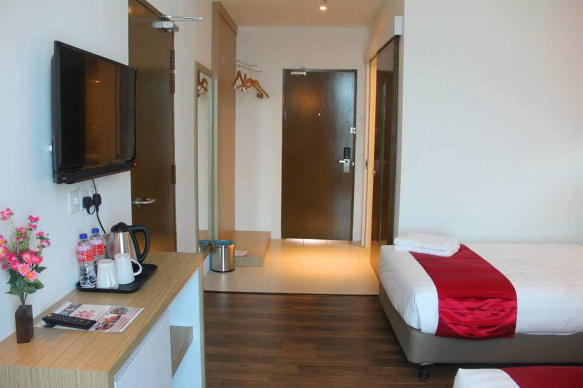 906 Premier Hotel Malacca Bagian luar foto