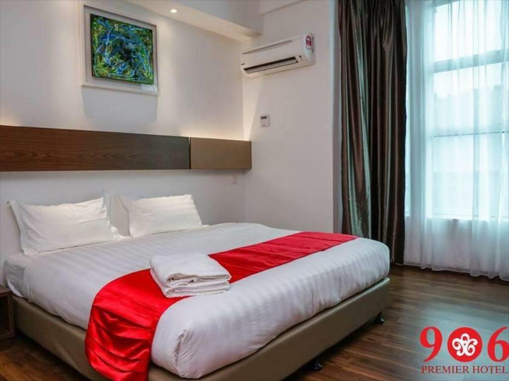 906 Premier Hotel Malacca Bagian luar foto