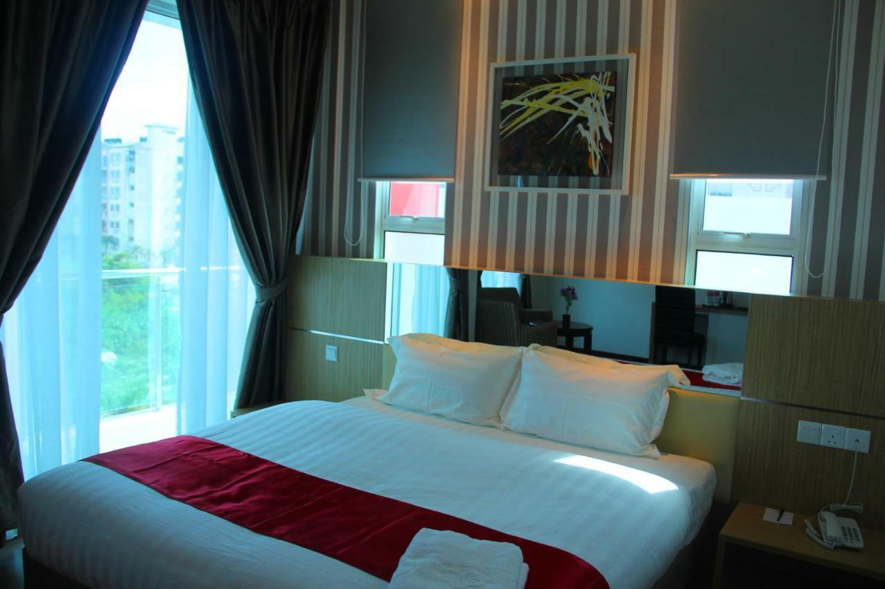 906 Premier Hotel Malacca Bagian luar foto
