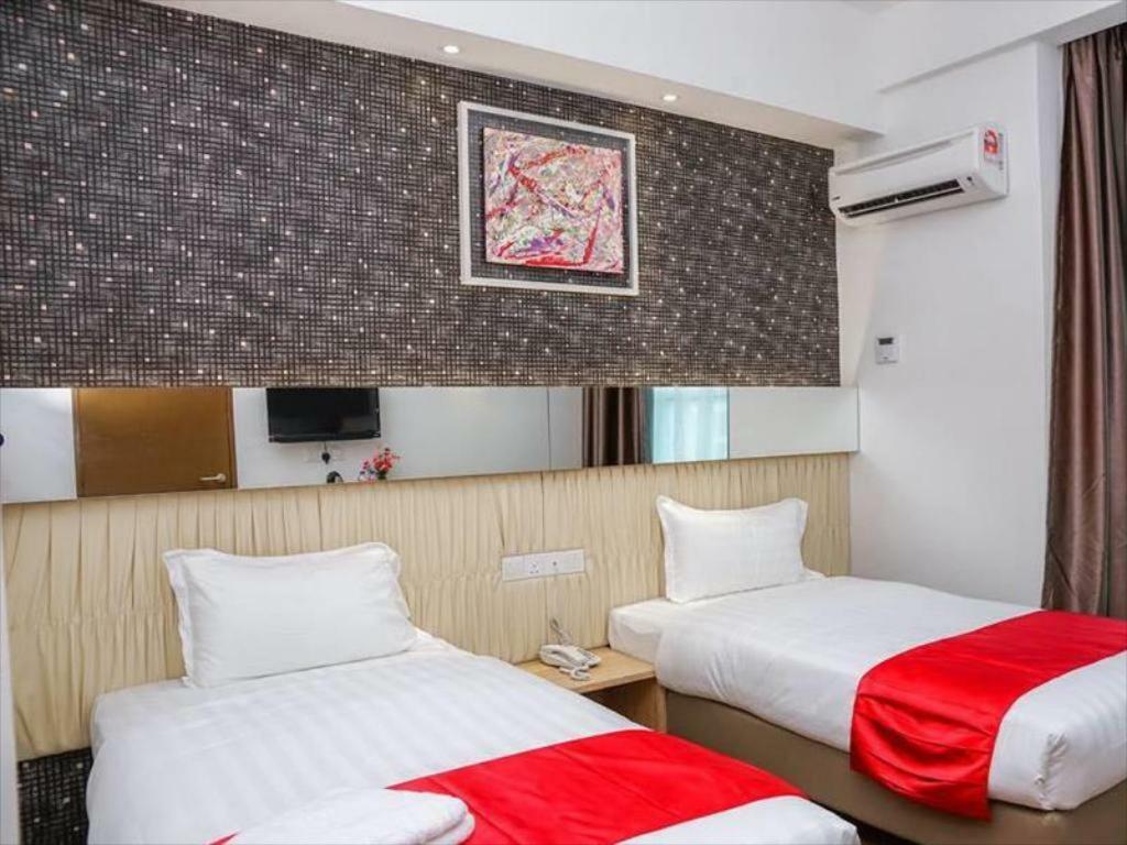 906 Premier Hotel Malacca Bagian luar foto