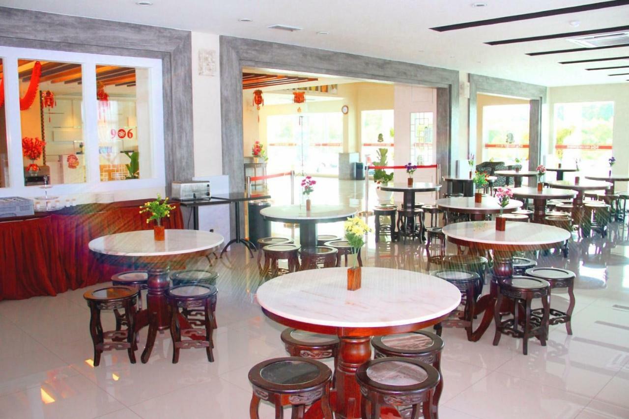 906 Premier Hotel Malacca Bagian luar foto