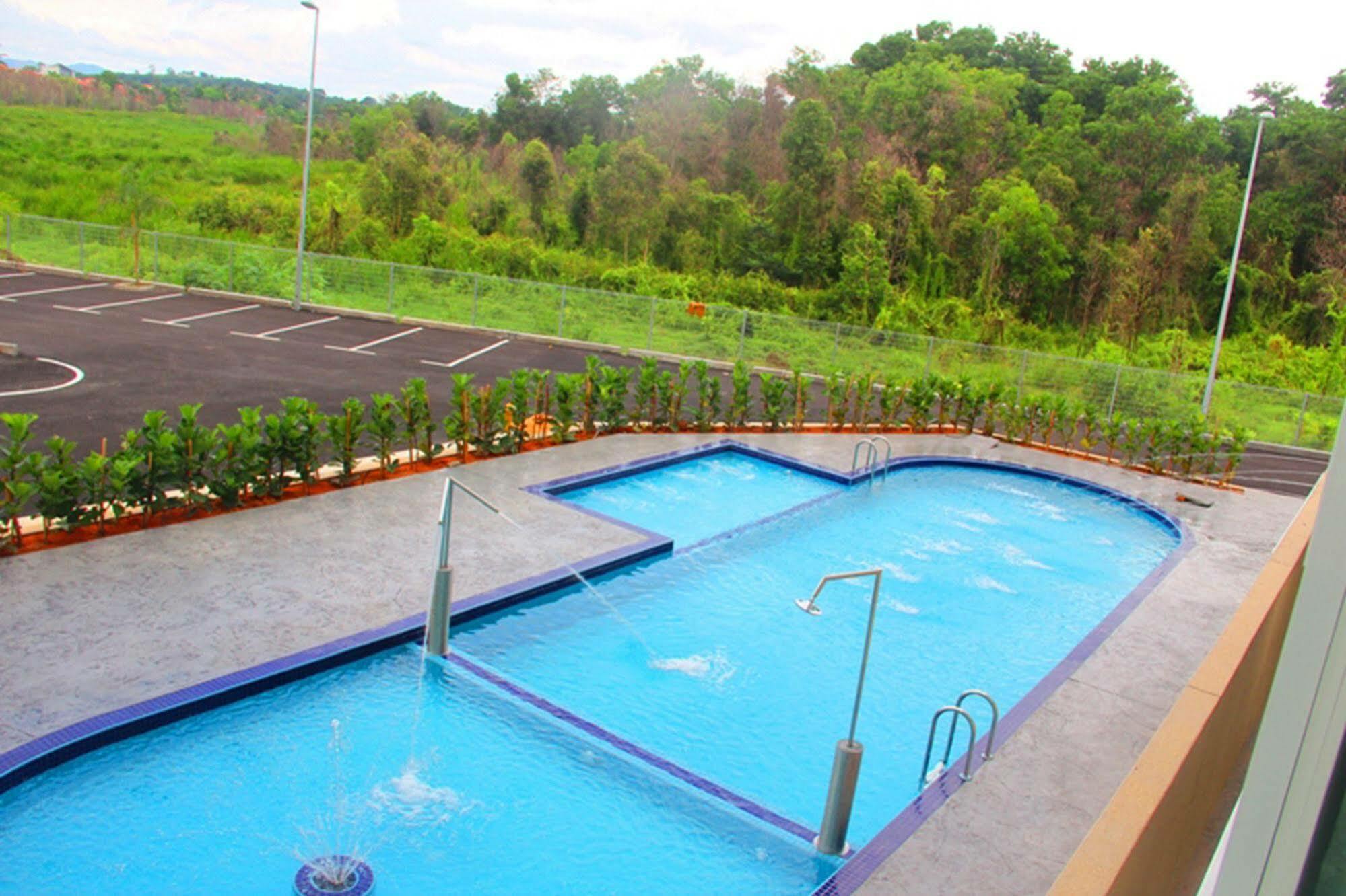 906 Premier Hotel Malacca Bagian luar foto